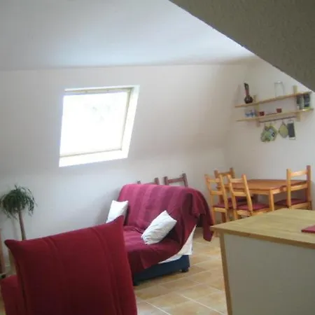 La Charbonniere Apartment *